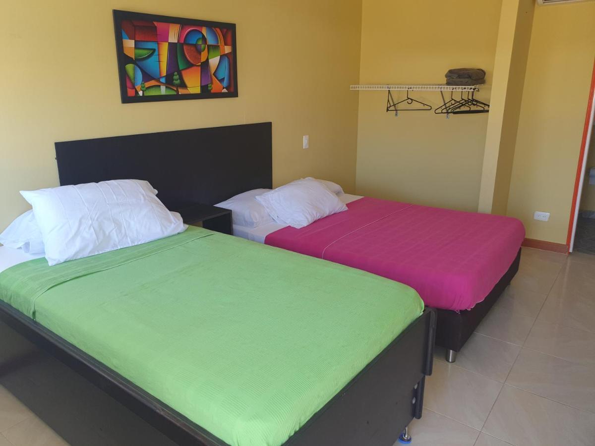 Victoria'S Gennie Bay Village Hostal San Andrés Dış mekan fotoğraf