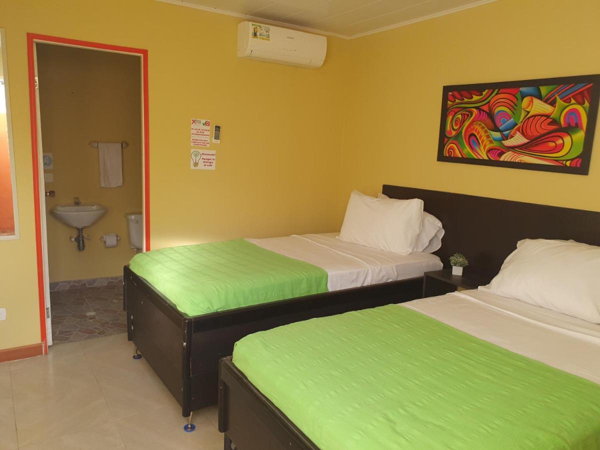 Victoria'S Gennie Bay Village Hostal San Andrés Dış mekan fotoğraf