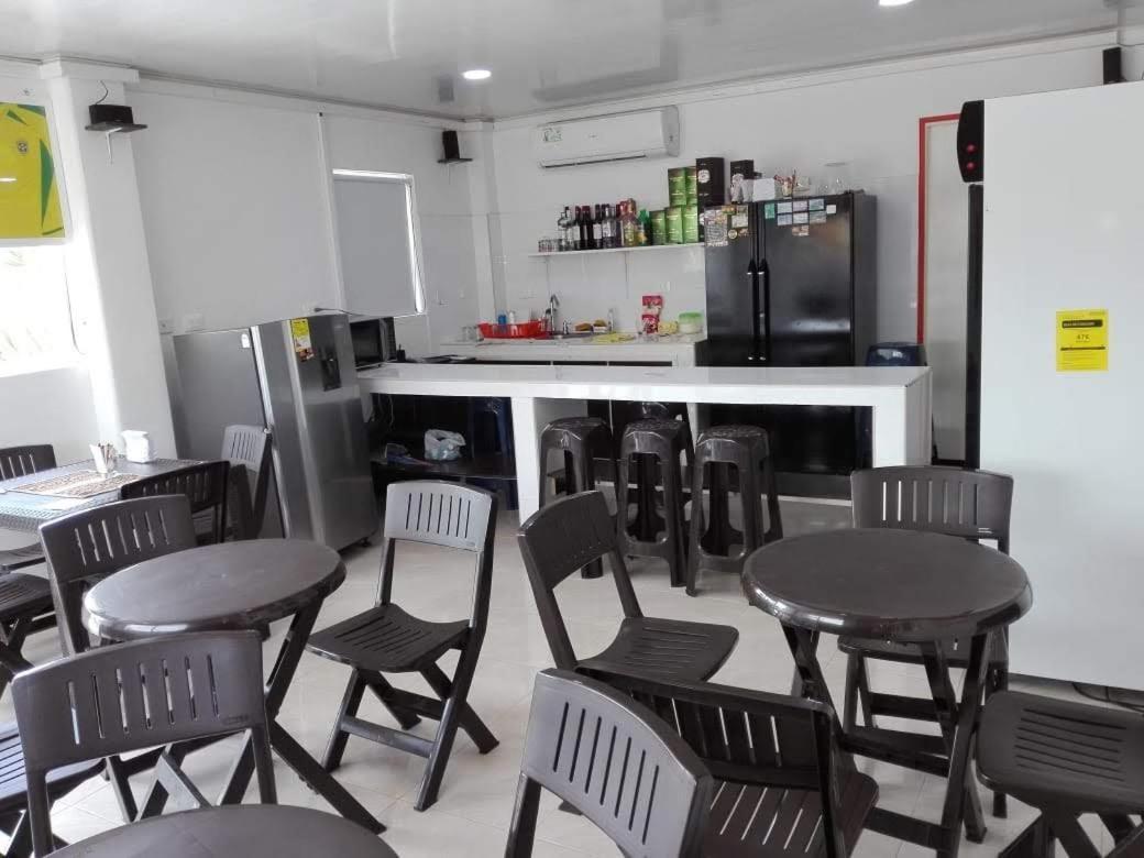 Victoria'S Gennie Bay Village Hostal San Andrés Dış mekan fotoğraf