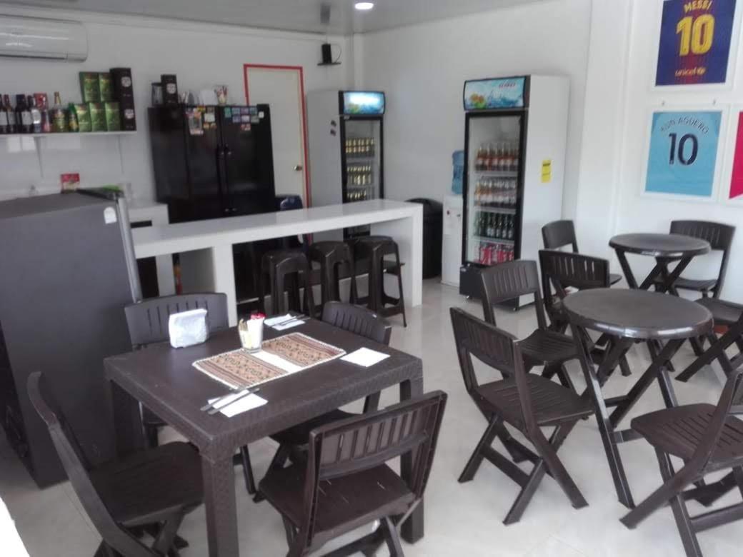 Victoria'S Gennie Bay Village Hostal San Andrés Dış mekan fotoğraf