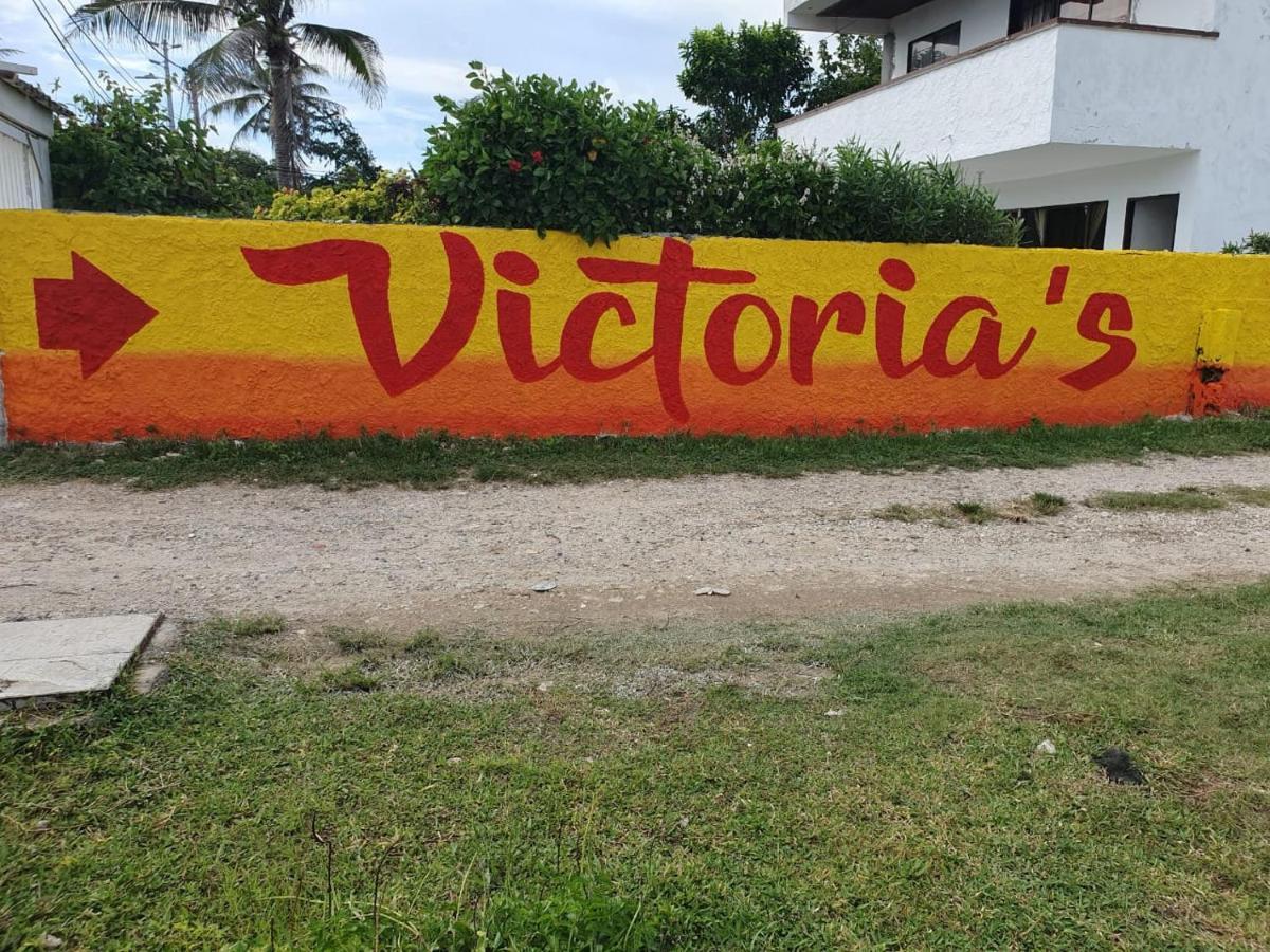 Victoria'S Gennie Bay Village Hostal San Andrés Dış mekan fotoğraf