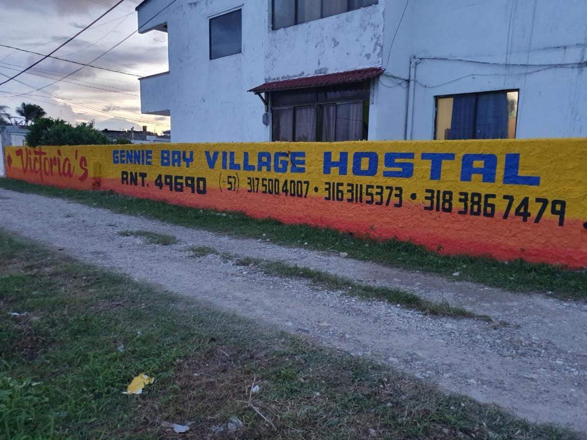 Victoria'S Gennie Bay Village Hostal San Andrés Dış mekan fotoğraf